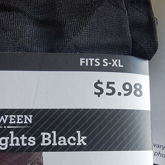 HALLOWEEN  Diamond design black tights fits size S- XL - Picture 3 of 4